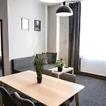 New Adler Nocleg ze śniadaniem Łódź