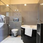 New Adler Nocleg ze śniadaniem Łódź