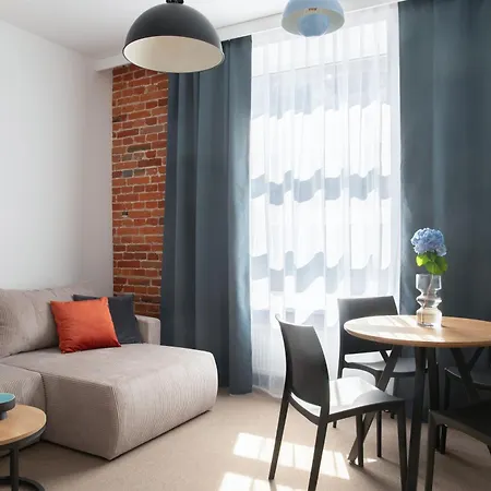 New Adler Nocleg ze śniadaniem Łódź