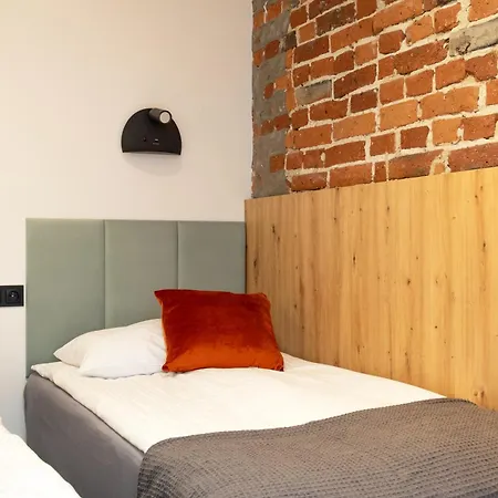 New Adler 3* Łódź