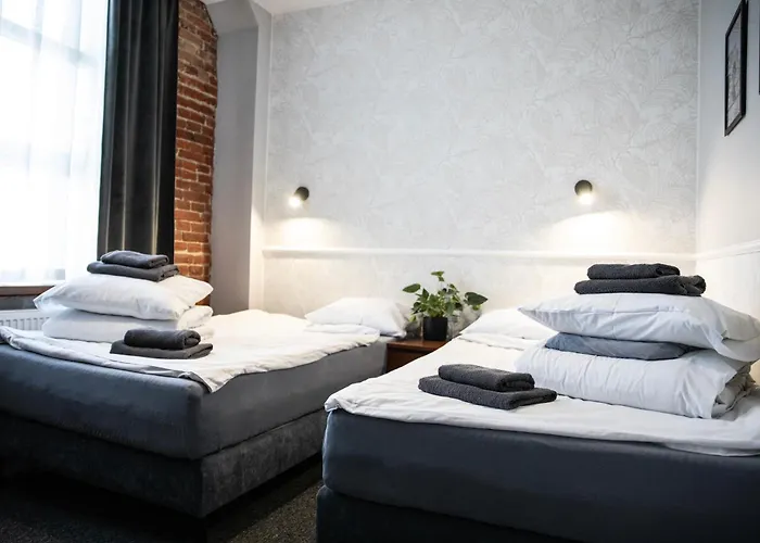 Alojamento de Acomodação e Pequeno-almoço New Adler