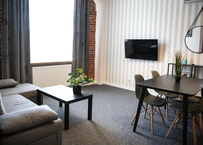 New Adler Alojamento de Acomodação e Pequeno-almoço 3*