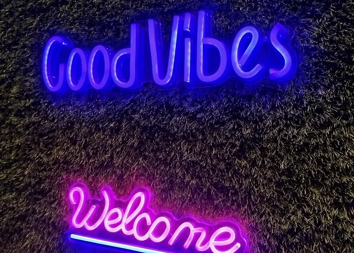 Alojamento de Acomodação e Pequeno-almoço New Adler 3*