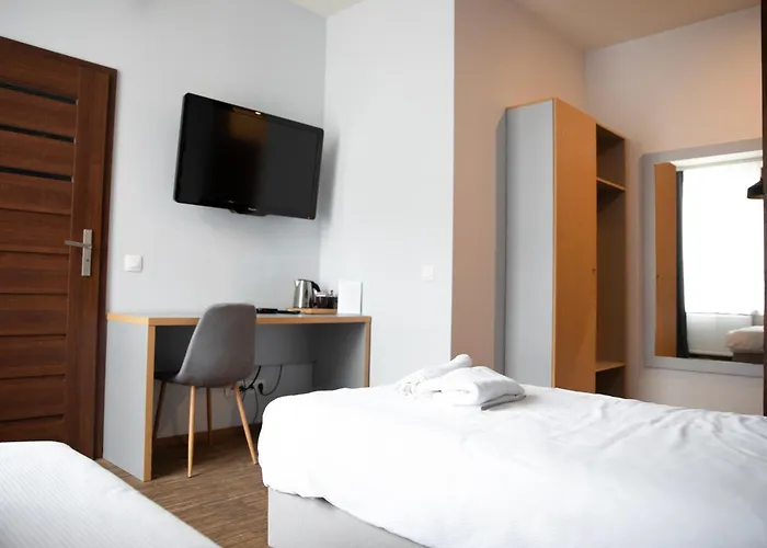 Alojamento de Acomodação e Pequeno-almoço New Adler Łódź