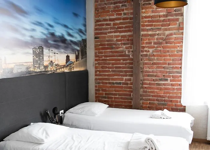 Alojamento de Acomodação e Pequeno-almoço New Adler